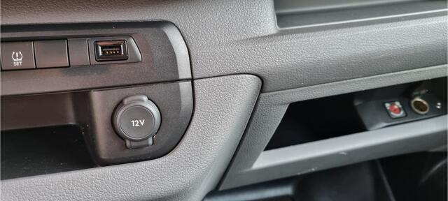 Peugeot EXPERT 226C 1.6 BlueHDI 95 Premium Airco Cruise Trekhaak BTh