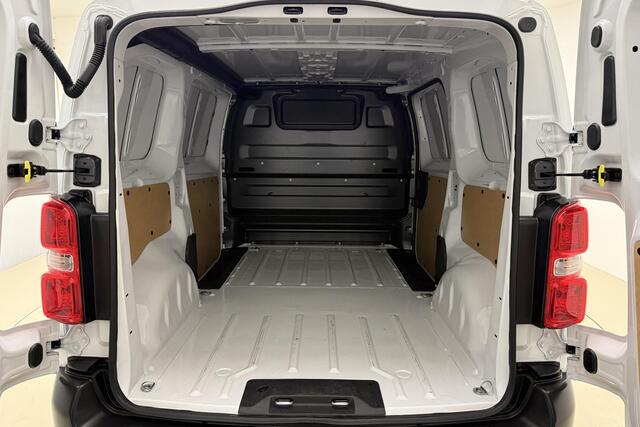 Peugeot EXPERT 1.5 BlueHDi 120pk S&S L2 | 3-zits | Navigatie | Camera | Parkeersensoren achter | Apple Carplay/Android Auto | Cruise Control | 1e eigenaar