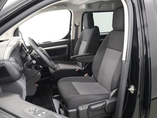 Peugeot EXPERT 2.0 BlueHDI | Aut. | 180 PK | Long | 5-zits | Navigatie | Parkeercamera | Airco | Cruise Control | Head-up display | Dubbele Cabine | LM Velgen | Trekhaak |