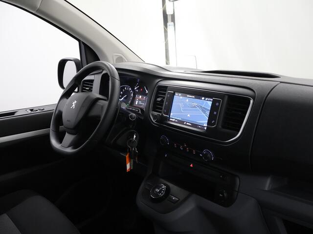 Peugeot EXPERT 2.0 BlueHDI | Aut. | 180 PK | Long | 5-zits | Navigatie | Parkeercamera | Airco | Cruise Control | Head-up display | Dubbele Cabine | LM Velgen | Trekhaak |