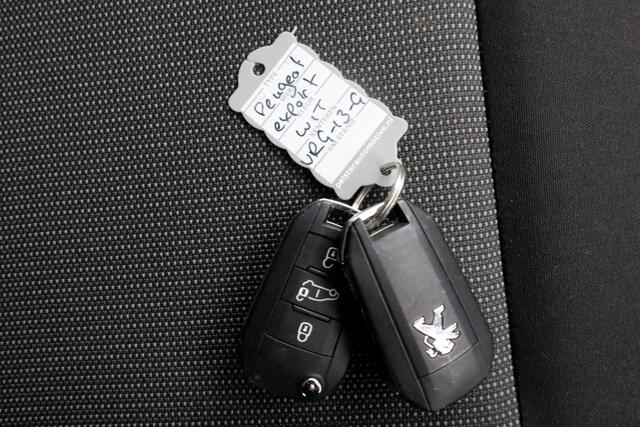 Peugeot EXPERT 1.5 BlueHDI 102pk Long Premium Airco/CarPlay/Camera 06-2022