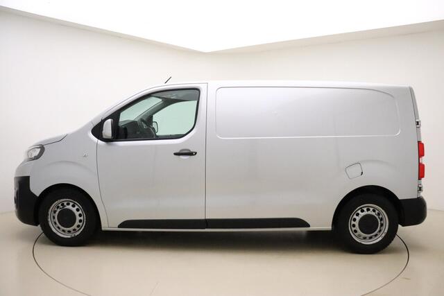 Peugeot EXPERT 226S 1.6 BlueHDI 115 Premium L2 Peugeot Expert 226S 1.6 BlueHDI 115 Premium | Navigatie | Metaallak | Trekhaak | Parkeersensoren | Cruise control | Bluetooth | Dodehoek assistent