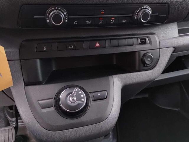 Peugeot EXPERT 2.0 BlueHDI 145 Standard Premium