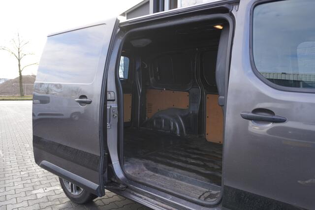 Peugeot EXPERT 2.0 BlueHDI L2 122PK EURO 6 - Airco - Cruise - Trekhaak - ¤ 6.900,- Marge