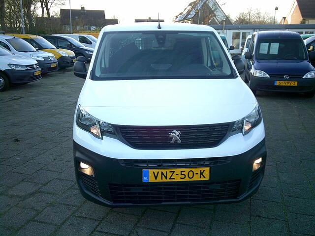 Peugeot PARTNER 1.5 BlueHDI Premium VOORZIEN VAN AIRCO+CRUISE+APPLE CARPLY !!