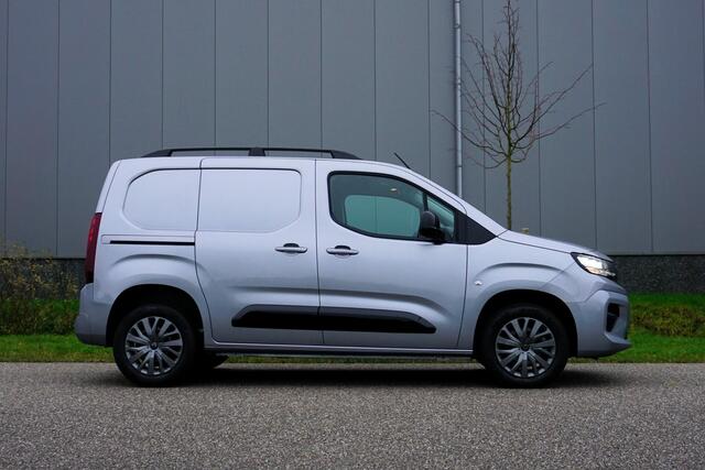 Peugeot PARTNER 1.5 BlueHDi 130 EAT8 S&S L1 AUTOMAAT |2 Schuifeurden |Achterklep |130 pk |Trekhaak |LED koplampen |Dakrails |Carplay |Cruise |Android auto |Airco |Direct leverbaar |BPM voordeel!