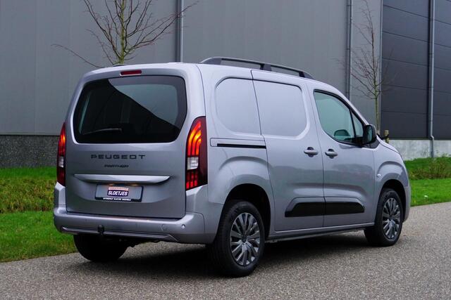Peugeot PARTNER 1.5 BlueHDi 130 EAT8 S&S L1 AUTOMAAT |2 Schuifeurden |Achterklep |130 pk |Trekhaak |LED koplampen |Dakrails |Carplay |Cruise |Android auto |Airco |Direct leverbaar |BPM voordeel!