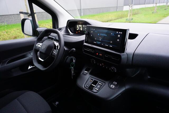 Peugeot PARTNER 1.5 BlueHDi 130 EAT8 S&S L1 AUTOMAAT |2 Schuifeurden |Achterklep |130 pk |Trekhaak |LED koplampen |Dakrails |Carplay |Cruise |Android auto |Airco |Direct leverbaar |BPM voordeel!