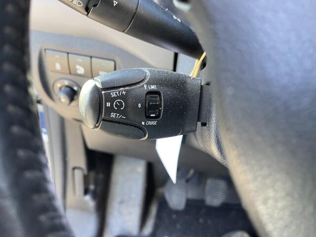 Peugeot PARTNER 120 1.6 BlueHDi 100 L1 Premium Pack S&S / vaste prijs rijklaar ¤ 9950 ex btw / lease vanaf ¤ 183 / airco / cruise / navi / achteruit rijcamera / 3 zits / zilver metallic !