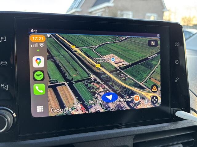 Peugeot PARTNER 1.5 BlueHDI Premium Trekhaak / Carplay / All-Seasons