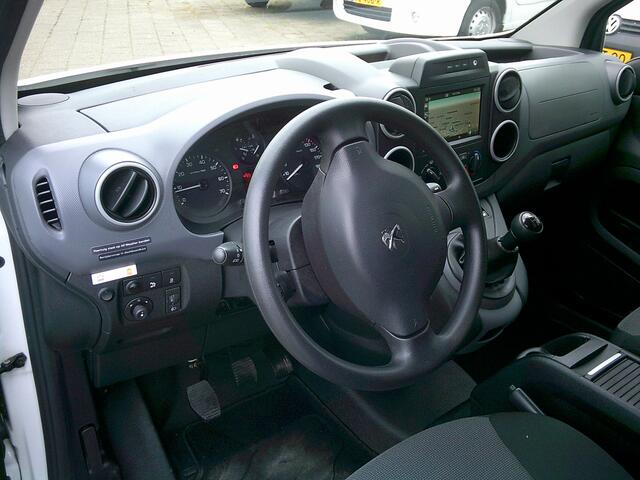 Peugeot PARTNER 120 1.6 BlueHDi 100 L1 Premium VOORZIEN VAN AIRCO+CRUISE+NAV.!!EURO 6 !!