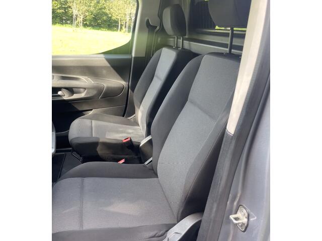 Peugeot PARTNER 1.5 BlueHDI Premium | Navigatie | Cruise control | Airco |