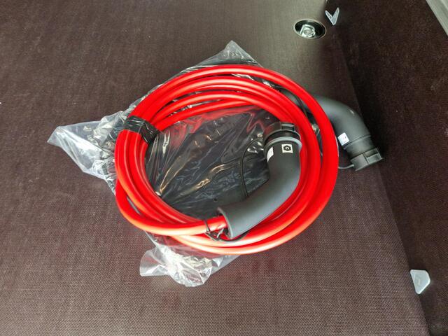 Peugeot PARTNER e-Partner L2 50 kWh | 8 jaar garantie | Pakket Comfort Connect | Pakket Drive Assist | betimmering | velgen | Climate Control