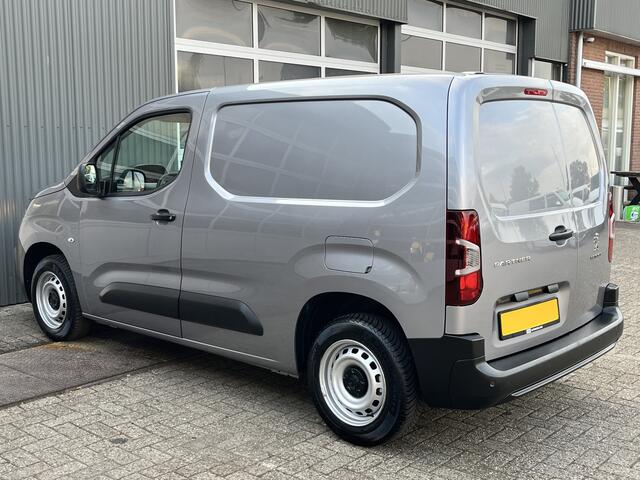 Peugeot PARTNER 1.5 HDI BTW VRIJ Airco Schuifdeur Cruise controle Parkeerhulp achter Navigatiesysteem Dealer onderhouden Euro 6 Ex overheid Btw en Bpm vrij voor particulier gebruik