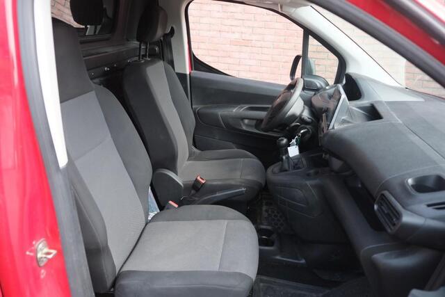 Peugeot PARTNER 1.5 BlueHDi 75pk Pro | Navi | App Connect | Airco | Trekhaak