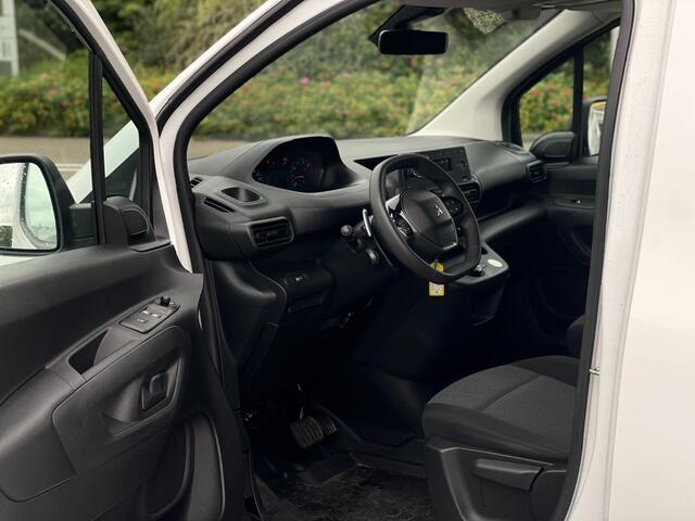 Peugeot PARTNER 1.2 PURETECH AUTOMAAT CRUISE PDC ACHTER