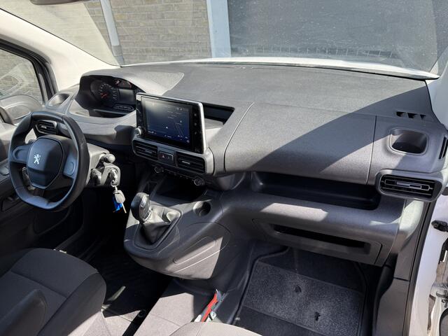 Peugeot PARTNER 1.5 BlueHDI EURO 6 Premium Cruise control/trekhaak/navigatie systeem
