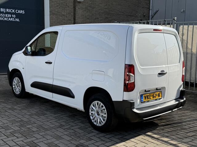 Peugeot PARTNER 1.2 PureTech 111PK Benzine Premium EMISSIE VRIJE ZONE/ Navigatiesysteem/cruise control/CarPlay