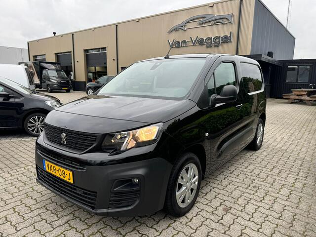 Peugeot PARTNER 1.5 BlueHDI Asphalt camera, trekhaak, clima, cruise