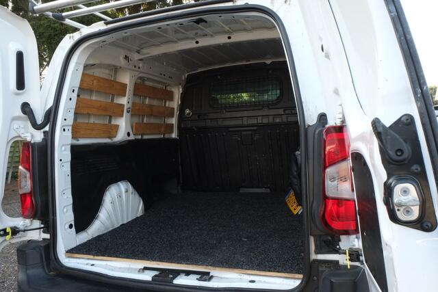 Peugeot PARTNER 1.6 BlueHDI Premium Airco, Carplay, Parkeersensoren