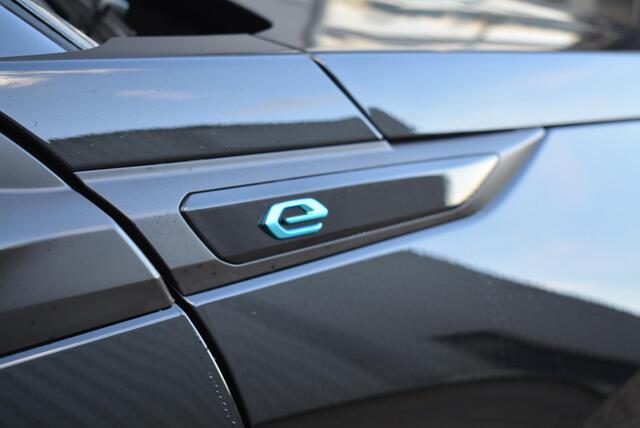 Peugeot e-2008 EV GT 50 kWh 136pk