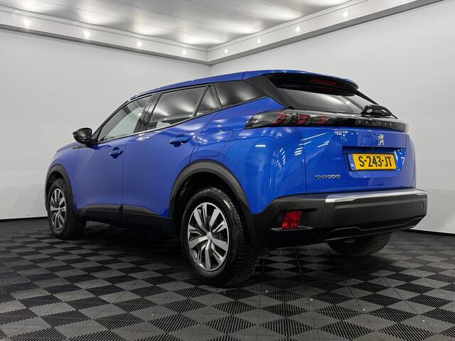 Peugeot e-2008 EV Active 50 kWh Clina, Camera, Navi, Cruise control, Keyless start, Rijstrook correctie