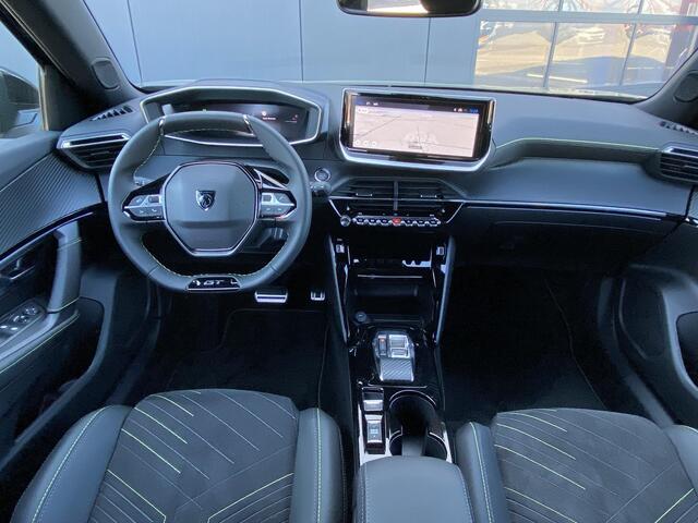 Peugeot e-2008 EV GT Avantage 54 kWh | NIEUW | Navigatie | Camera voor & achter | Stoelverwarming | tot 343km WLTP Actieradius