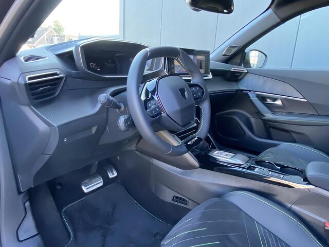 Peugeot e-2008 EV GT Avantage 54 kWh | NIEUW | Navigatie | Camera voor & achter | Stoelverwarming | tot 343km WLTP Actieradius