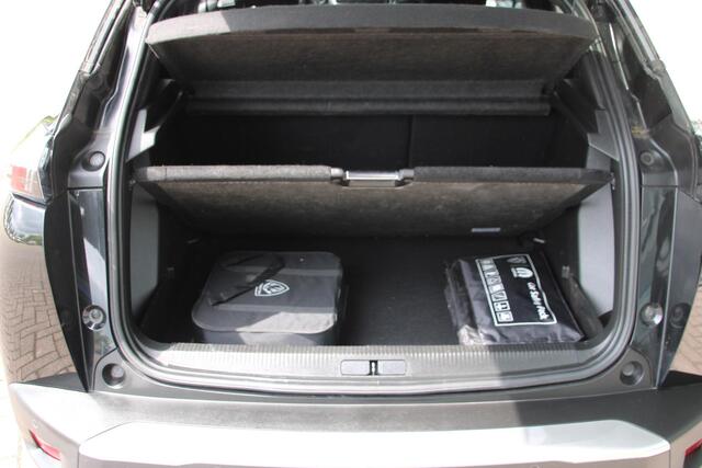 Peugeot e-2008 EV Style 50 kWh