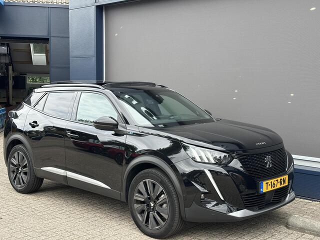 Peugeot e-2008 EV GT Pack 136 PK Automaat | 12-2022 Auto | Meest Complete Uitvoering | Glazen Schuif-Kanteldak | 18" Lichtmetalen Velgen | Navigatie | Alcantara Stoelen | Stoelverwarming | Climate Control | Adaptieve Cruise Control | Camera | Hoge Zitpositie |