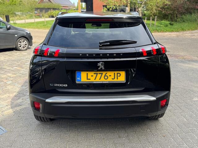 Peugeot e-2008 EV Allure Pack 50 kWh ecc,led,navi,pdc,lmv,1/2leer