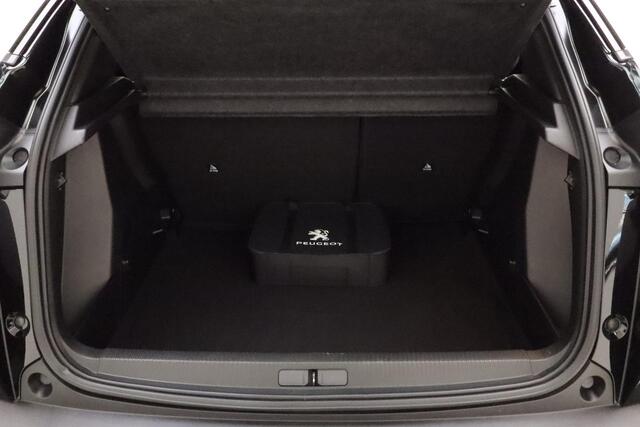 Peugeot e-2008 EV Active 50 kWh | Apple Carplay/Android Auto | Climate control | Lichtmetalen velgen 16" | Keyless start | Achteruitrij camera |