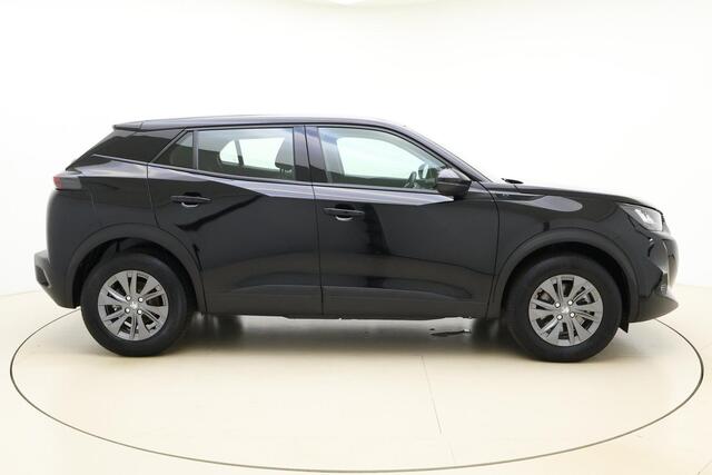 Peugeot e-2008 EV Active 50 kWh | Apple Carplay/Android Auto | Climate control | Lichtmetalen velgen 16" | Keyless start | Achteruitrij camera |