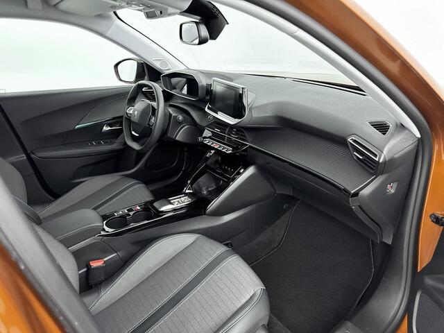 Peugeot e-2008 Allure Pack 50kWh 136PK | 1ste eigenaar | ACCURAPPORT 92% | AppleCarPlay/AndroidAuto | Climate Control | Adaptive Cruise Control | Camera | FULL LED | Navigatie | LMV | Parkeersensoren | Privacy Glass | Isofix |