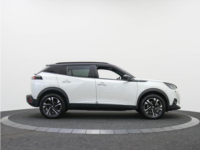 Peugeot e-2008 EV GT 50 kWh | Private lease 369 pm!