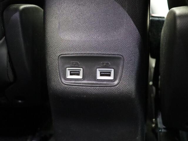 Peugeot e-2008 EV GT Pack 50 kWh | Accu score 92% | Stoelverwarming | Achteruitrijcamera |