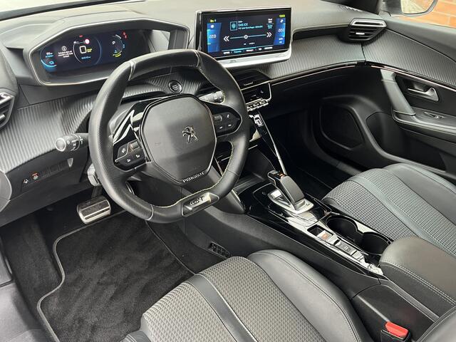 Peugeot e-2008 EV GT 50 kWh | Adaptive Cruise Control | Camera achter | Carplay/Android Auto |