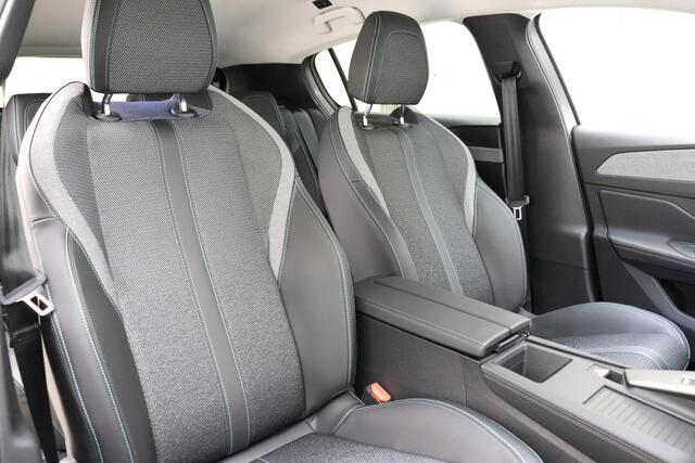 Peugeot e-308 Allure EV 54 kWh 100% Elektrisch | 3-Fasen | Airco | Climate Control | Cruise Control | Navigatie | Mirror screen | Nieuw uit vooraad leverbaar