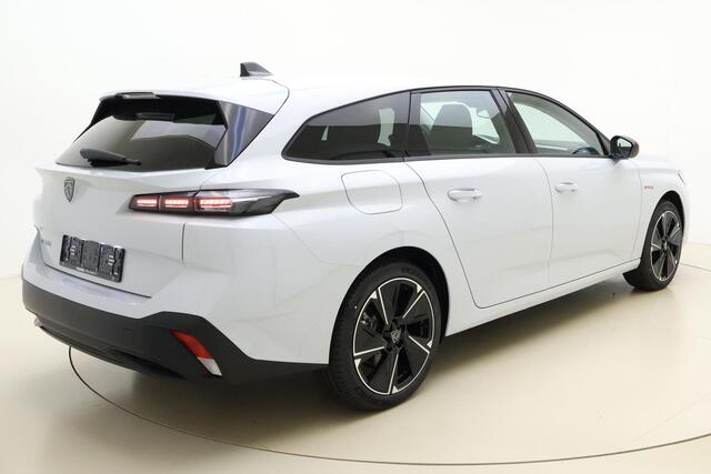 Peugeot e-308 SW Style EV 54 kWh 100% Elektrisch | Warmtepomp | Parkeersensor | Licht Metalen Velgen | Mirror Screen Apple Carplay | Cruise Control | Airco | Nieuw uit voorraad leverbaar
