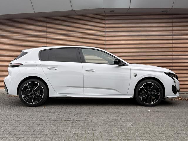 Peugeot e-308 GT First Edition EV 54 kWh Stoel & Stuur verwarming / Navi / Camera / Clima / 18Inch
