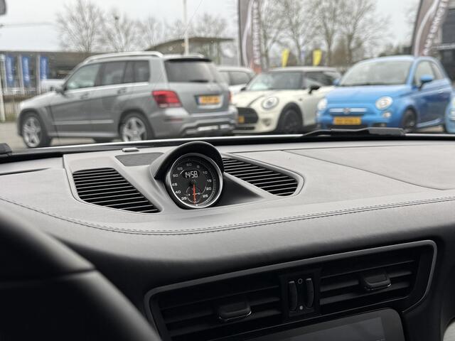 Porsche 911 Cabrio 3.8 Turbo Cabrio Keyless | PDLS | SportChrono | Adaptive Cruise | Navi | Camera | Stoelverwarming | Stuurverwarming | Leder | Apple Carplay | Dealer Onderhouden