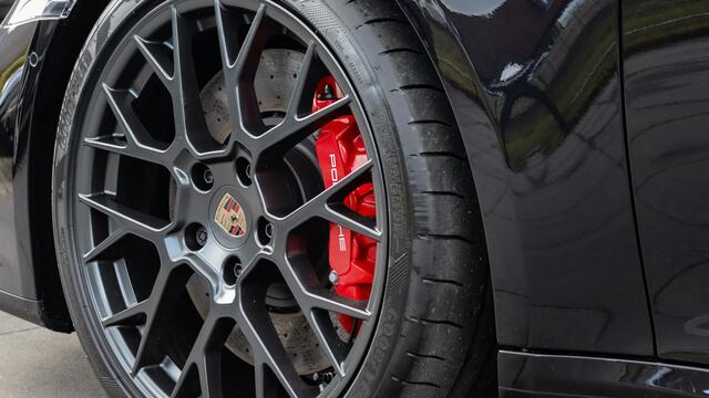 Porsche 911 992.2 3.0 Carrera 4 GTS | Lift | Schuifdak | BOSE Sound | Achterasbesturing | Surround View