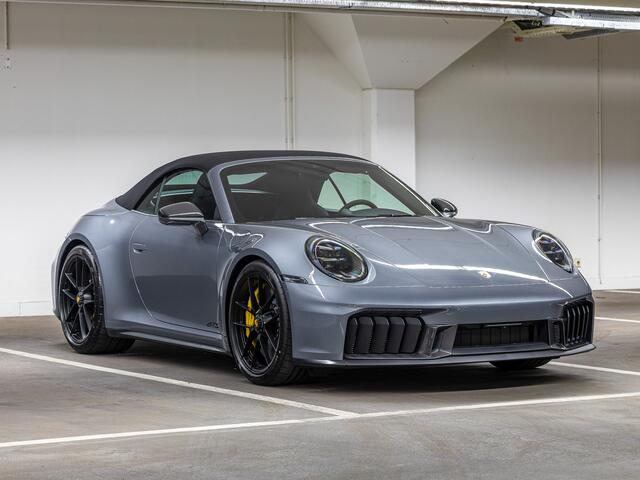Porsche 911 Carrera GTS Cabriolet