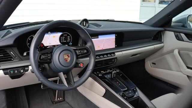 Porsche 911 992.2 3.0 Carrera Facelift | Stoelventilatie | BOSE Sound | Schuifdak | HD-Matrix | Sportuitlaat | 18-Voudig