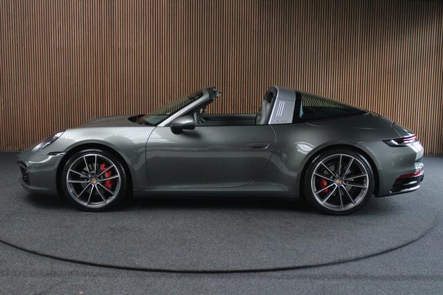 Porsche 911 3.0 4 Leer Navi Camera Bose Climate Alcantara binnenhemel (zwart) PDC Stoelverwarming Carplay Xenon LM velgen