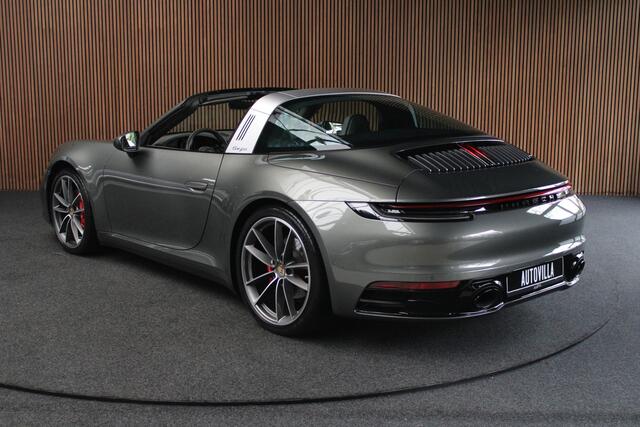 Porsche 911 3.0 4 Leer Navi Camera Bose Climate Alcantara binnenhemel (zwart) PDC Stoelverwarming Carplay Xenon LM velgen
