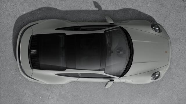 Porsche 911 Carrera 4 GTS