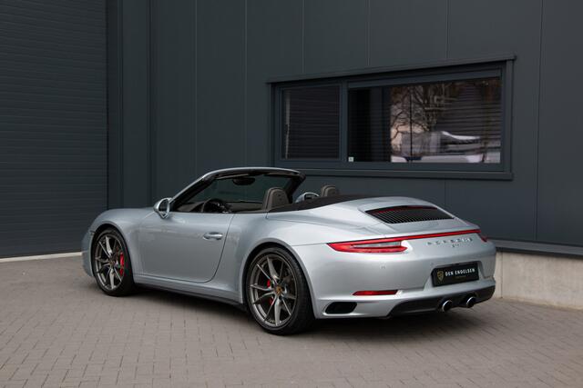 Porsche 911 Cabrio 3.0 Carrera 4S 420PK | ACC | Burmester | PDCC | Sportuitlaat | Achterasbesturing | Ventilatie | Sport Chrono | Memory | Stuurverwarming | Camera | 20" | Keyless | Alarm | Dealer OH. | 911 cabrio