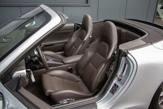 Porsche 911 Cabrio 3.0 Carrera 4S 420PK | ACC | Burmester | PDCC | Sportuitlaat | Achterasbesturing | Ventilatie | Sport Chrono | Memory | Stuurverwarming | Camera | 20" | Keyless | Alarm | Dealer OH. | 911 cabrio