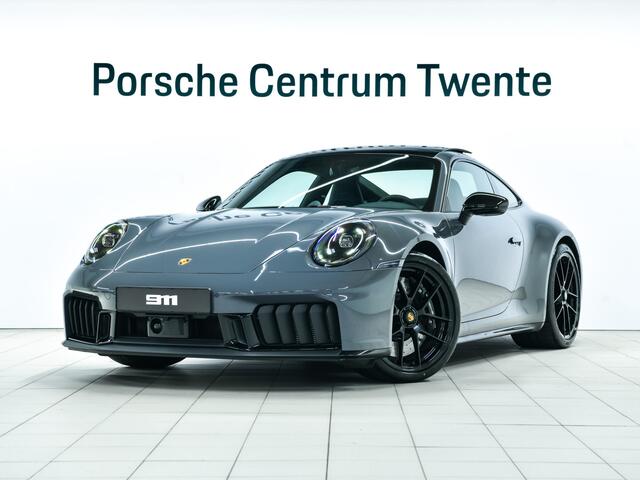 Porsche 911 Carrera 4 GTS